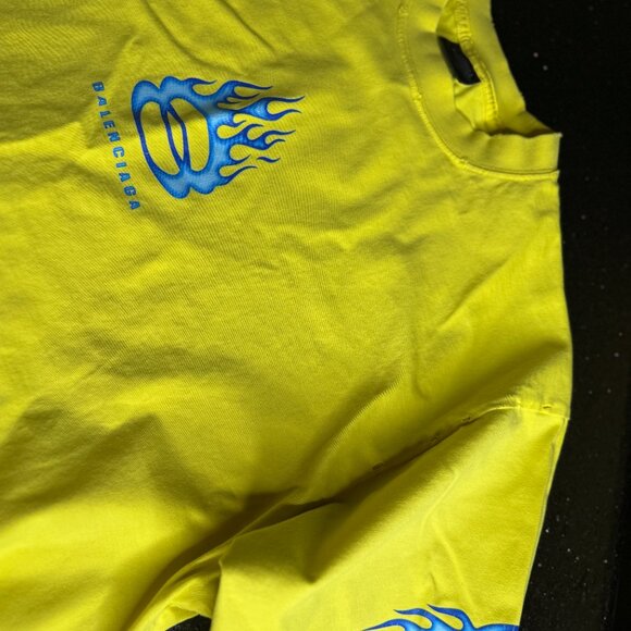 Balenciaga Yellow Burning Unity T Shirt - Picture 3 of 3